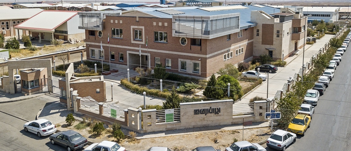 نمایی از کارخانه پرند - ایران ارقام 