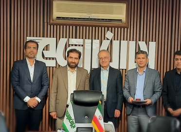 طی مراسمی عضو جدید هیئت مدیره ایران ارقام معرفی  و از زحمات فرهاد جدیدی قدردانی شد 