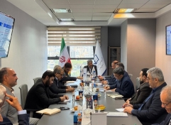 نشست راهبردی مدیرعامل هلدینگ با مدیران عامل شرکت‌های تابعه برگزار شد